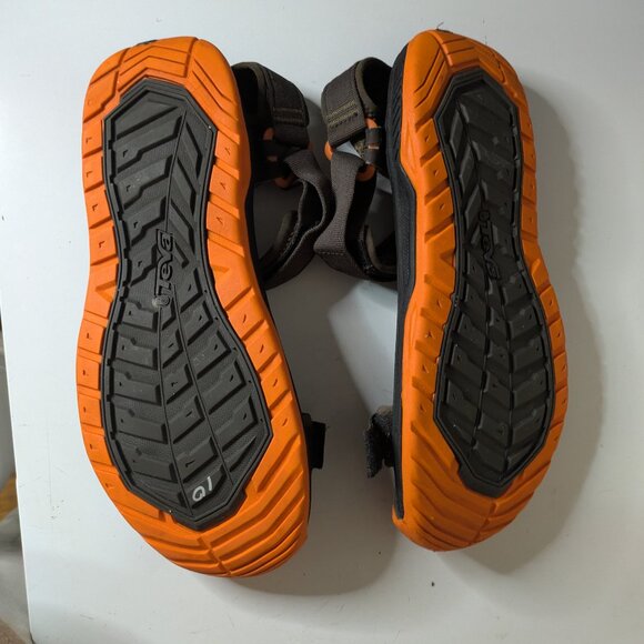 hiking sandals teva hurricane toe pro